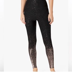 Beyond Yoga Alloy Ombré High Waisted Midi Legging in Black & Gunmetal Speckle S
